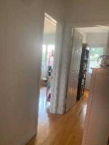 NDG 3Bed1bath   office spacious apartment -2nd floor Duplex - Photo 10