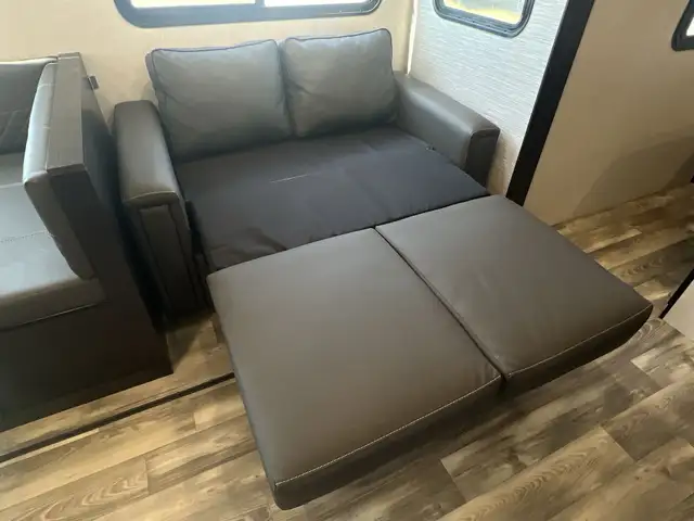 2022 Starcraft 252RB SPACIOUS, REAR BATH - Photo 18