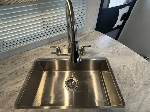 2022 Starcraft 252RB SPACIOUS, REAR BATH - Photo 25