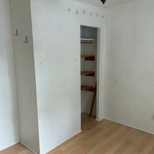 Queen's University Student Housing - 1 bedroom for rent (May 1) - Photo 6