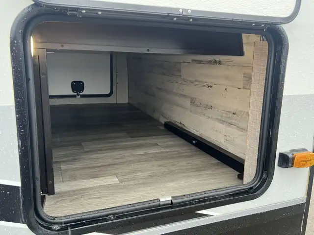 2022  Jayco Whitehawk 25MBH, BUNKS, REAR BATHROOM, - Photo 11