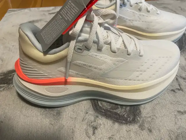 Li-Ning Running Shoes, size 7 Women