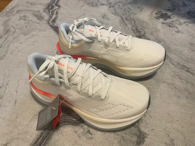 Li-Ning Running Shoes, size 7 Women - Photo 4