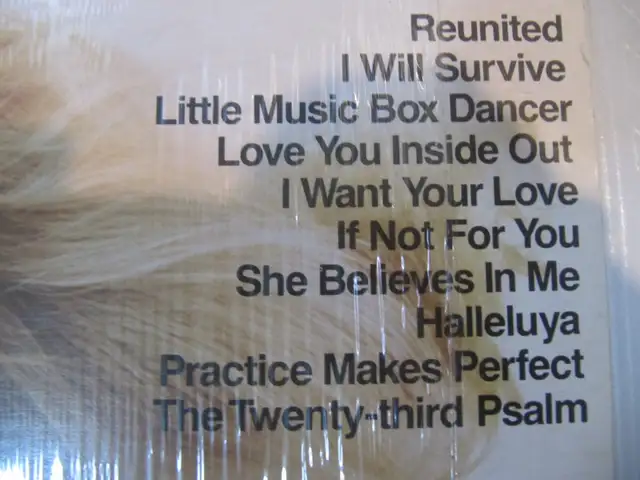 Ray Conniff I Will Survive Vinyl LP Catalogue# PC36255  Cir1979 - Photo 3