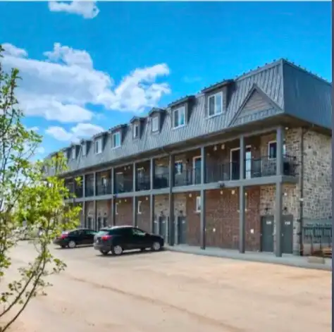 2 BED 2 STOREY STACKED TOWN W/ BALCONY avail July 1