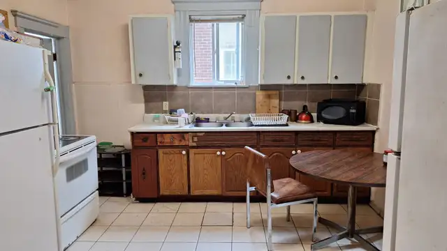 $600 All Inclusive - Photo 3