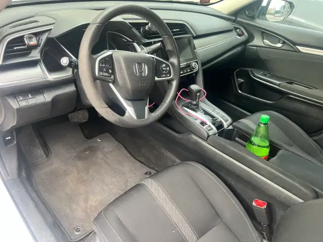 2017 Honda Civic EX 4dr Sedan - Photo 9