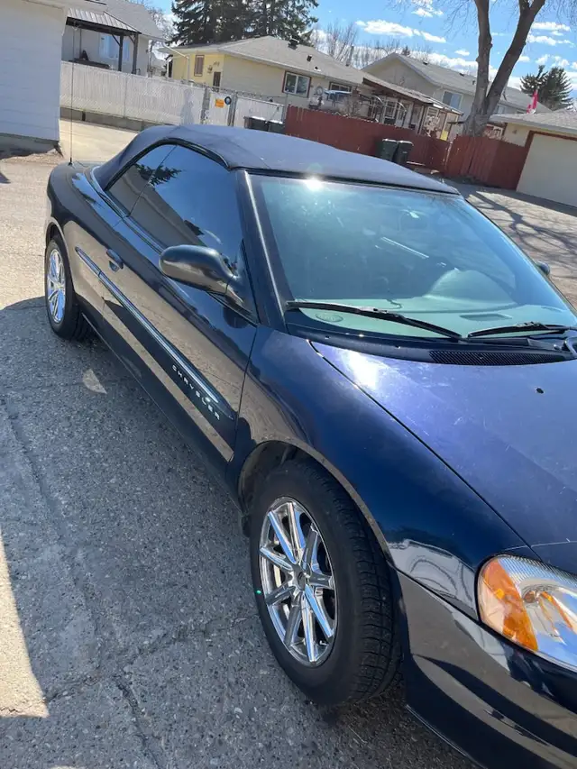 2001 Chrysler Sebring Concertible - Photo 2