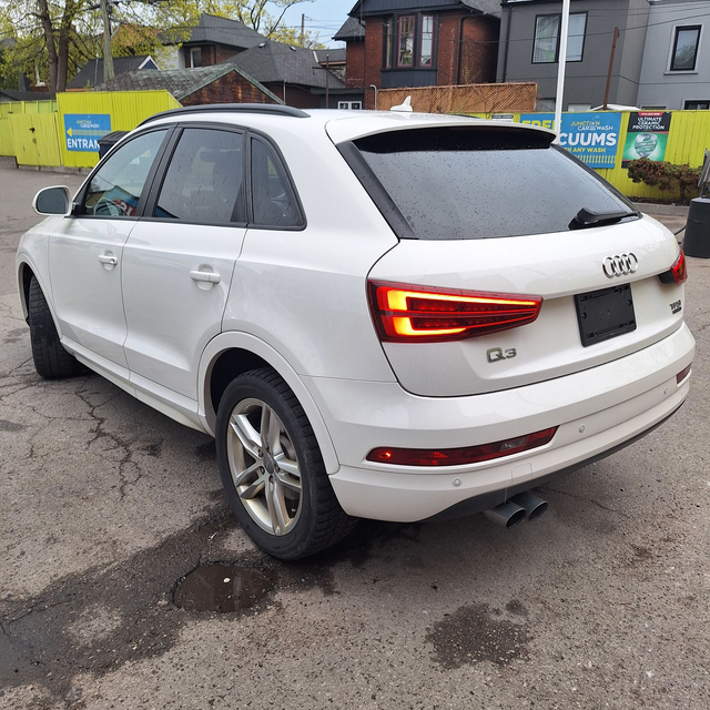 2016 Audi Q3 TFSI Komfort, AWD, 2.0L 4cyl, 43 Service records! - Photo 8