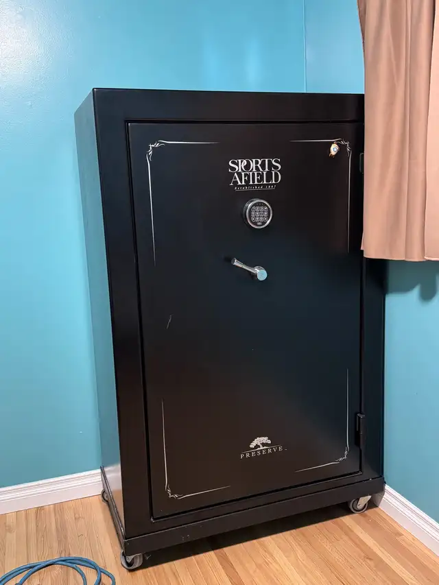 Sports Afield Safe - Photo 3