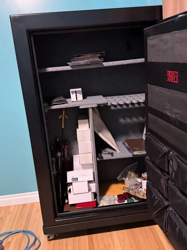 Sports Afield Safe - Photo 4