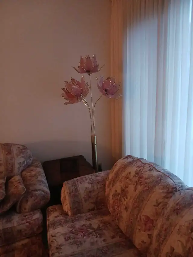 Hollywood lotus lamps - Photo 6