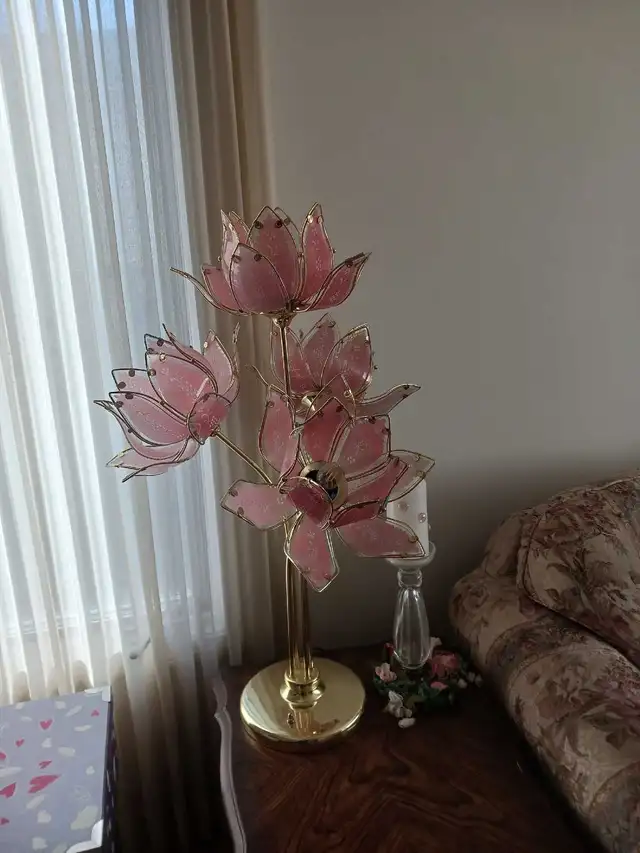 Hollywood lotus lamps - Photo 7