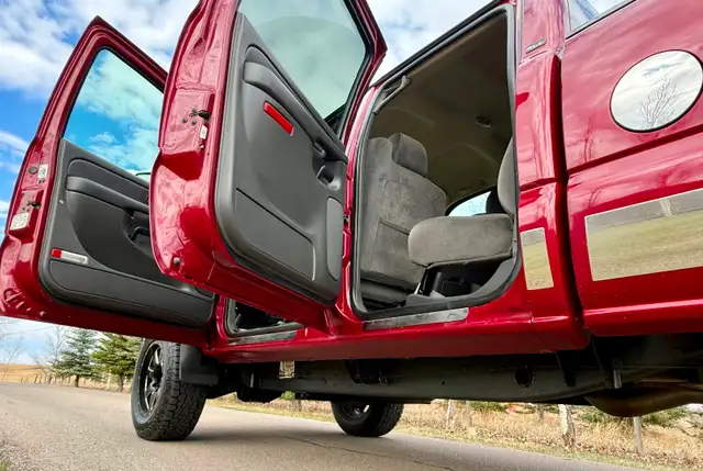 2006 GMC Sierra 2500HD SLE 4x4 LBZ Diesel 160KM, VERY CLEAN - Photo 9