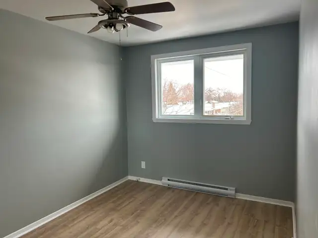 3 1/2, entièrement rénové, poêle frigo inclus, 1075$ 1er juin - Photo 6