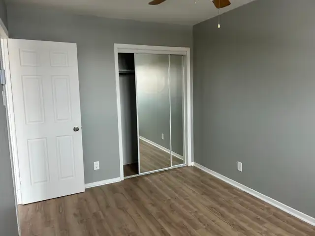 3 1/2, entièrement rénové, poêle frigo inclus, 1075$ 1er juin - Photo 7