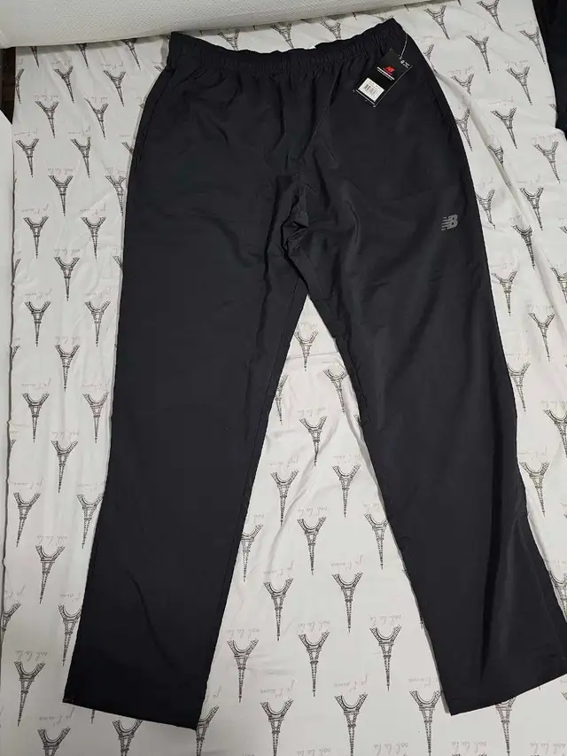 New Balance Black Woven Pants – XL – Brand New with Tags