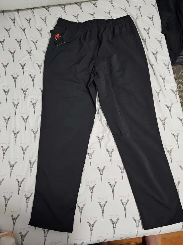 New Balance Black Woven Pants – XL – Brand New with Tags - Photo 2