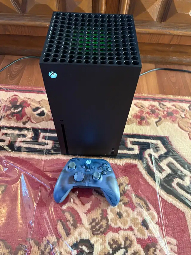 MINT CONDITION XBOX SERIES X!! PRICE IS VERY FIRM!!! - Photo 2
