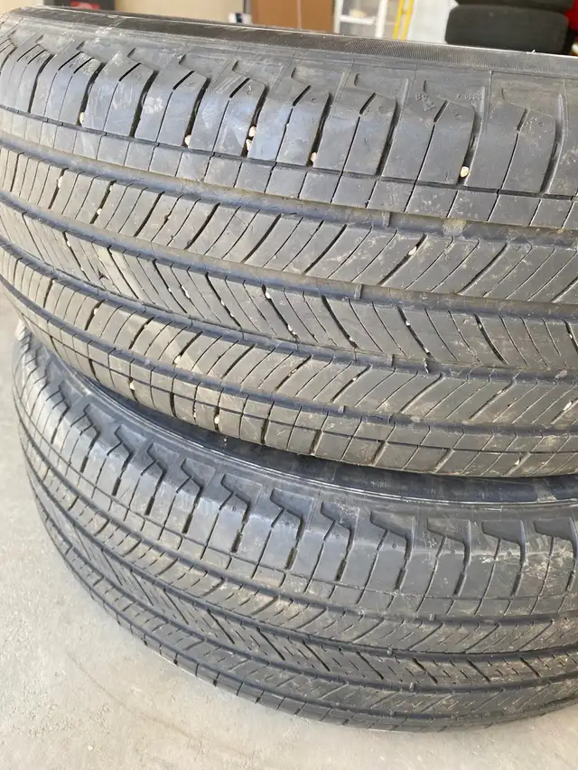 Tires 225-65-17 ALL SEASON MICHELIN 90% THREAD - Photo 4