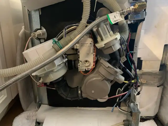 réparation LAFIX / installation d'électroménagers (438-527-3337) - Photo 3