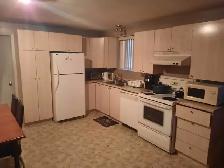 Demi sous-sol rénové à louer à Ahuntsic Cartierville