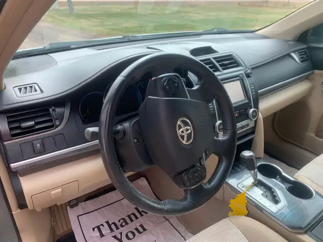 2012 Toyota Camry Hybrid XLE - Photo 5