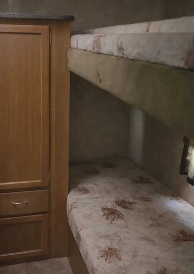 roulotte jayco 4 bunk beds - Photo 8