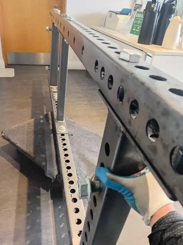 CHEAP MOVING LABOUR AND GENERAL LABOUR! 647-571-9326