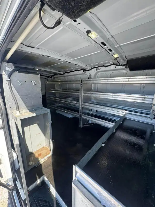 2017 Ford Transit T-150 Cargo Van - Photo 18