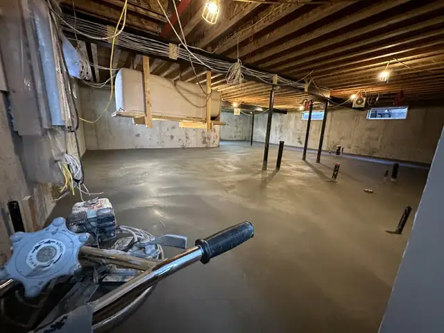 1812 Concrete - Photo 2