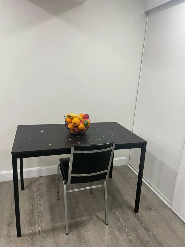 Huge room with kitchen, bathroom and living room $1200 - Photo 4