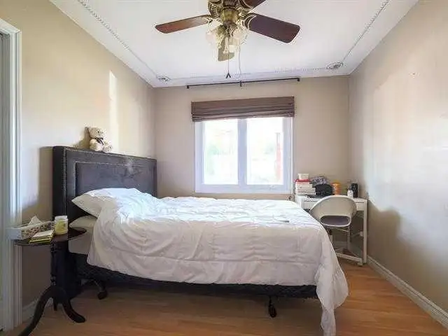 Three Bedrooms Hull Center - Photo 4