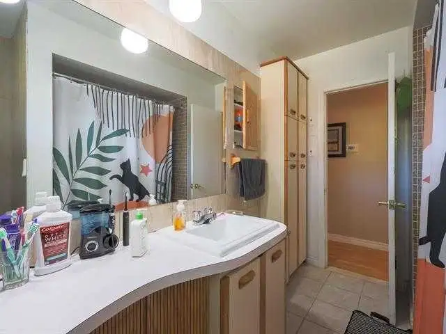 Three Bedrooms Hull Center - Photo 9