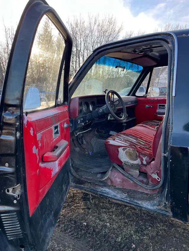 1982 GMC Shortbox 4x4 - Photo 7