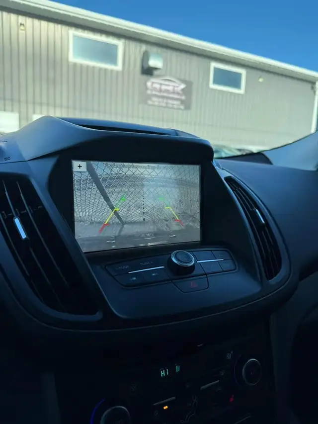 2018 Ford Escape SE - Photo 9