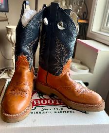 Ladies Cowboy Boots