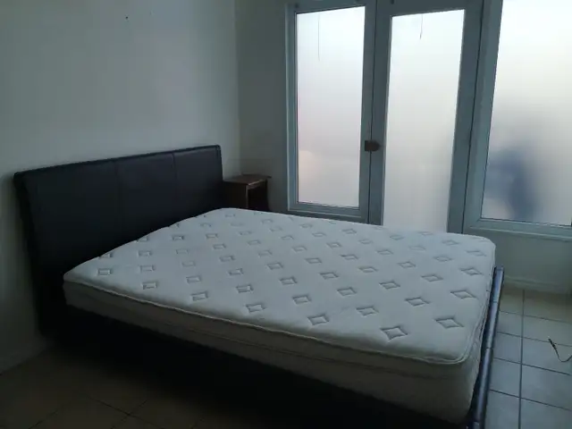 Studio (1-1/2), Subway/Metro Jolicoeur/Monk, 900 $ /m - Photo 2