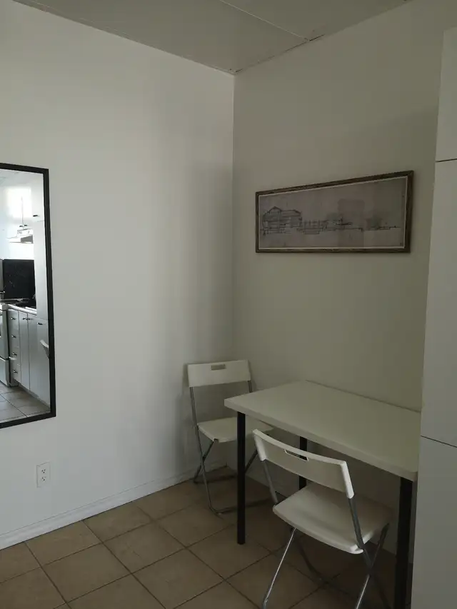 Studio (1-1/2), Subway/Metro Jolicoeur/Monk, 900 $ /m - Photo 3
