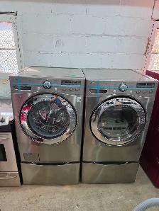 LG 27' Stainless Steel Front-Load Washer Dryer Set W/ Pedestals