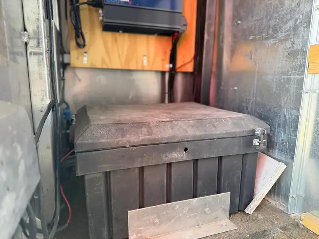 2015 Ford Econoline Commercial Cutaway - Photo 12