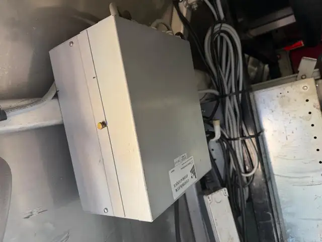 2015 Ford Econoline Commercial Cutaway - Photo 17