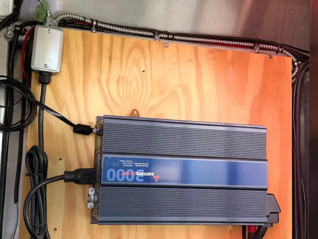 2015 Ford Econoline Commercial Cutaway - Photo 21