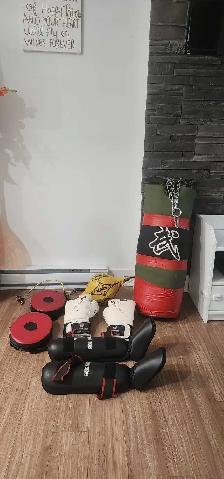 kit d'entraînement de boxe et kick
