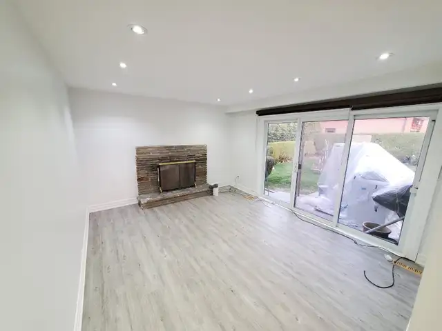 Main Floor for Rent - Photo 2