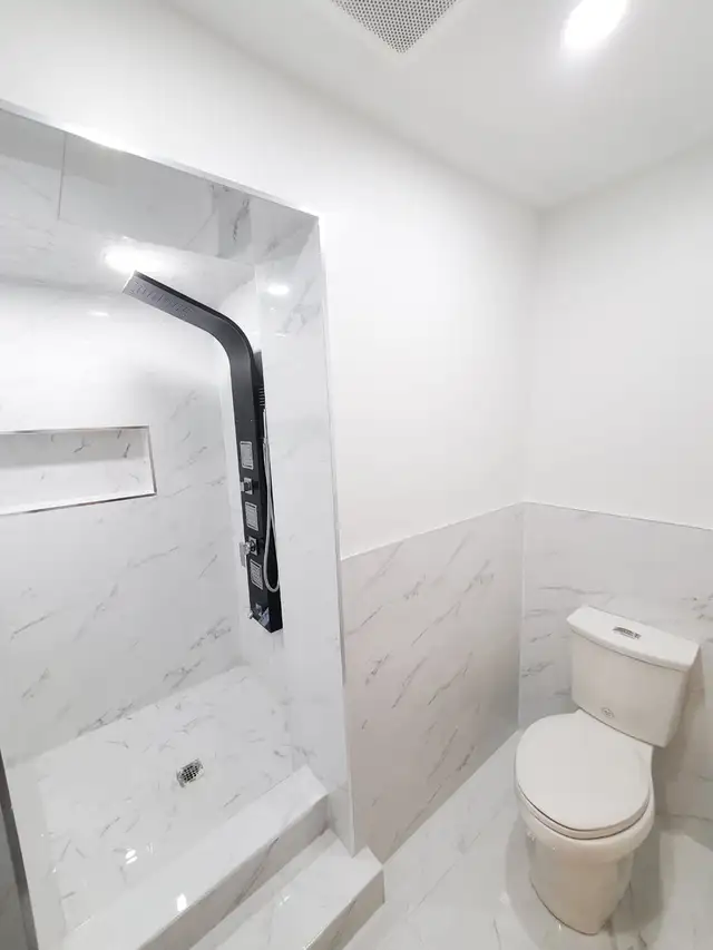 Main Floor for Rent - Photo 5