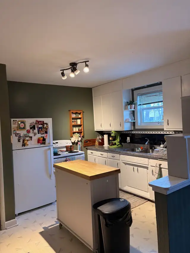 DUPLEX FOR RENT IN CRESCENTWOOD AREA - Photo 2