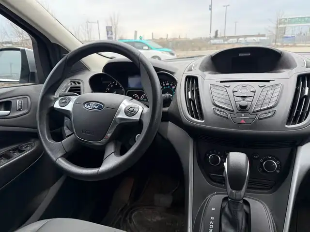 2015 Ford Escape 2015 FORD ESCAPE , 4X4  ,  AUTOMATIQUE , 4 CYLI - Photo 4