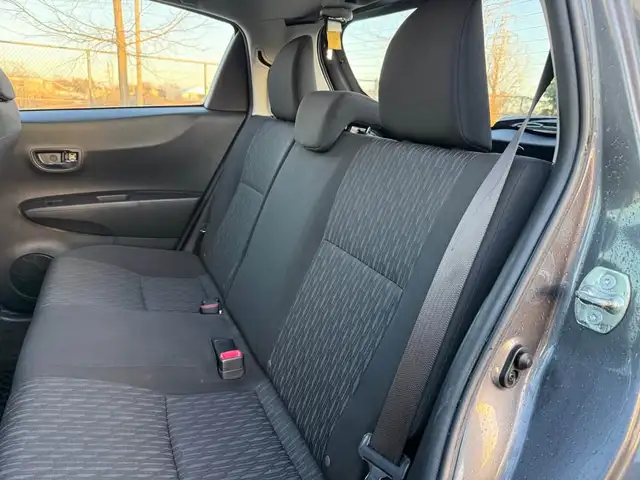 2014 Toyota Yaris 2014 TOYOTA  YARIS  , AUTOMATIQUE , 4 CYLINDER - Photo 6