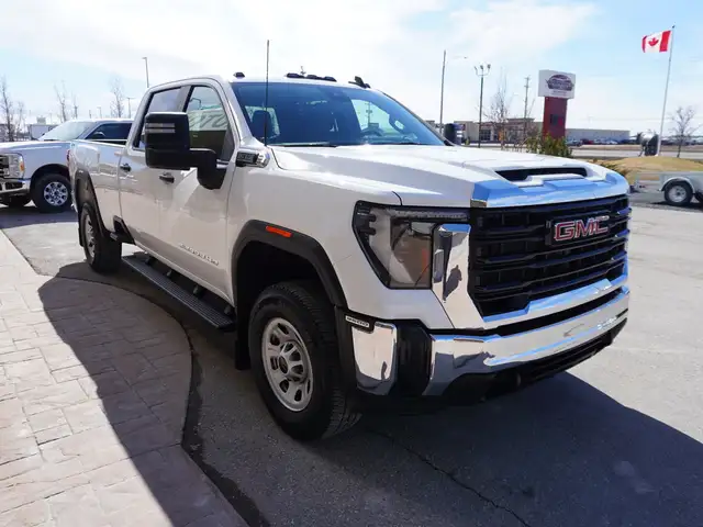 2024 GMC Sierra 3500HD ONLY 5,000 k | LONG BED | X31 OFF-ROAD PA - Photo 7